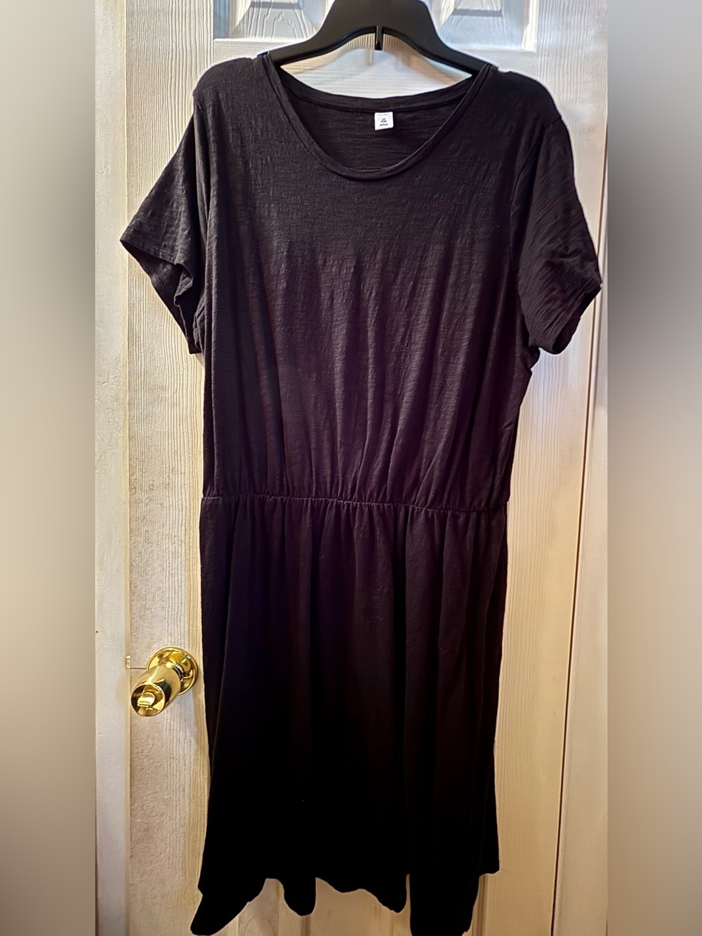 Old Navy Black Women’s Short Sleeve Midi Dress -